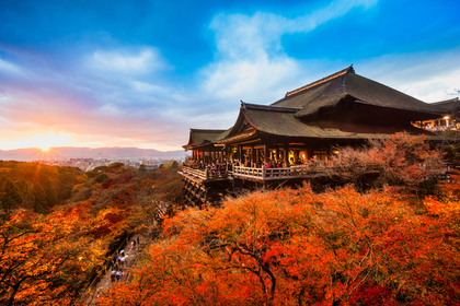 清水寺と紅葉